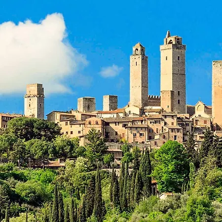 普利美特豪斯酒店 圣吉米纳诺